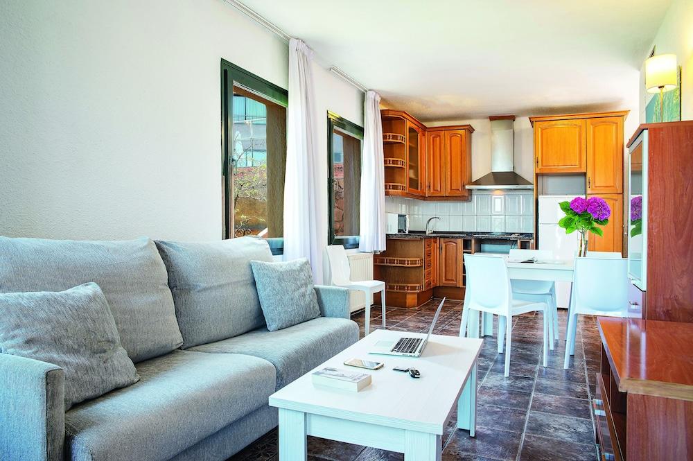 Pierre & Vacances Villa Romana 또사데마르 외부 사진